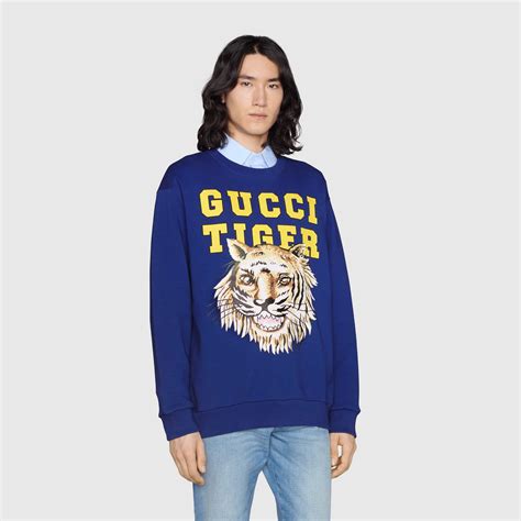 gucci felpe usate|Gucci Tiger felpa in cotone in blu .